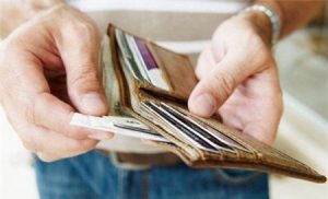 tiêu tiền giải trí