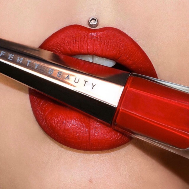 Fenty Beauty Stunna Lip Paint màu Uncensored