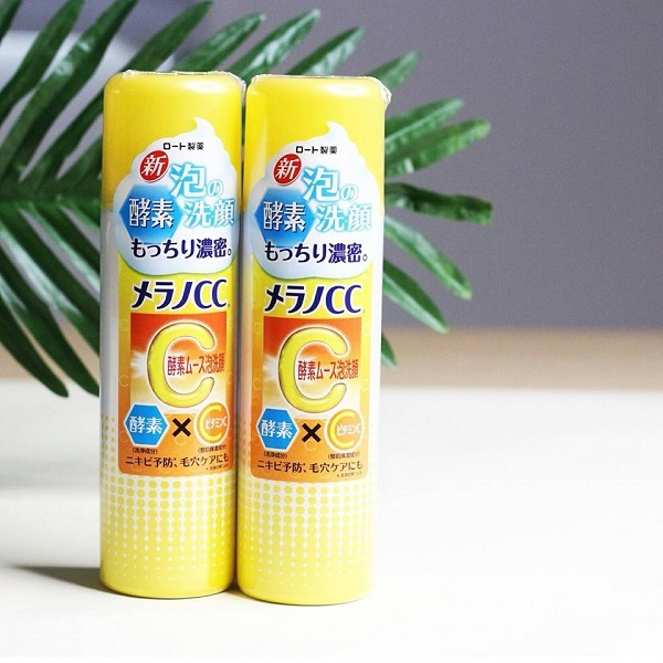 Sữa rửa mặt tạo bọt CC Melano