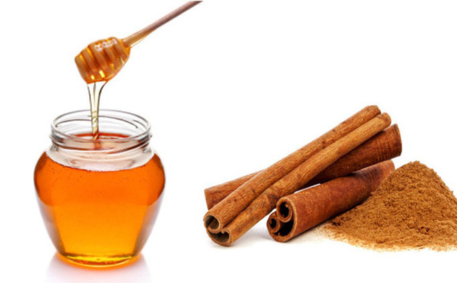 Trị hôi miệng tại nhà với mật ong + bột quế