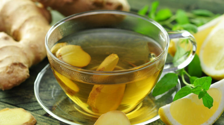 Uống nước gừng giúp ấm bụng