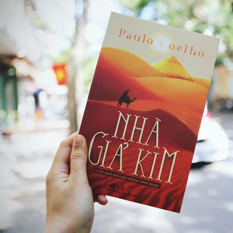 nhà giả kim