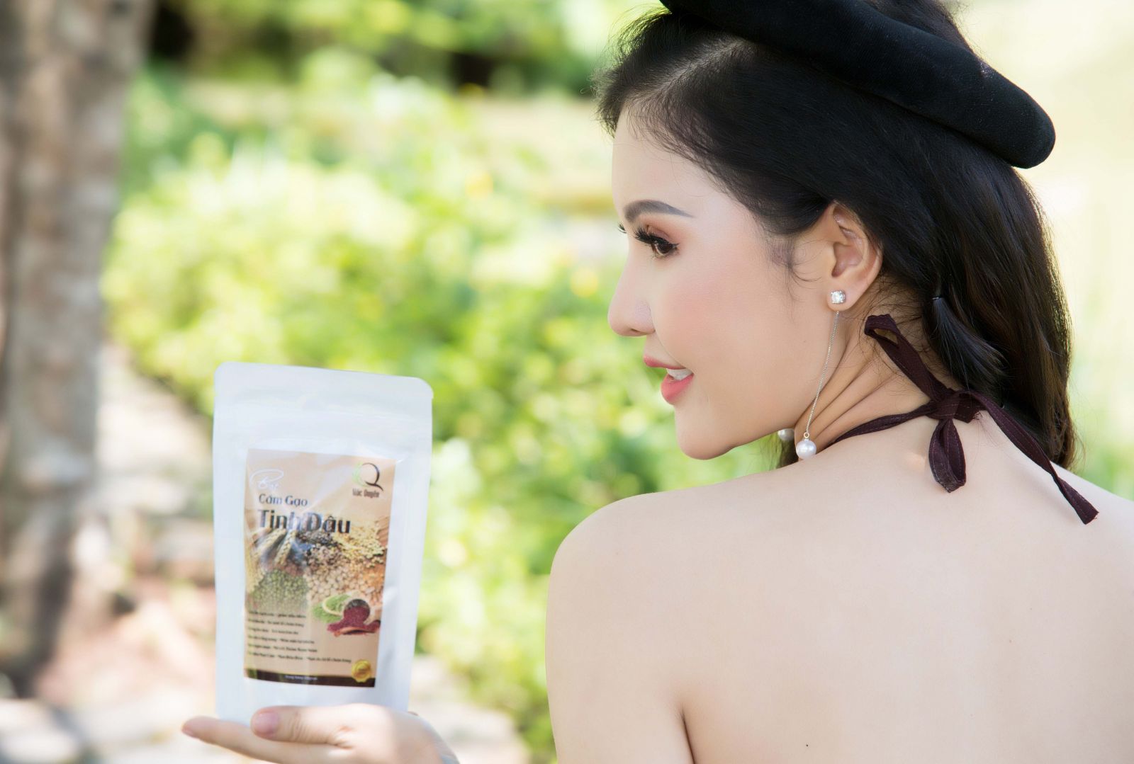 Rửa mặt bằng bột đậu đỏ